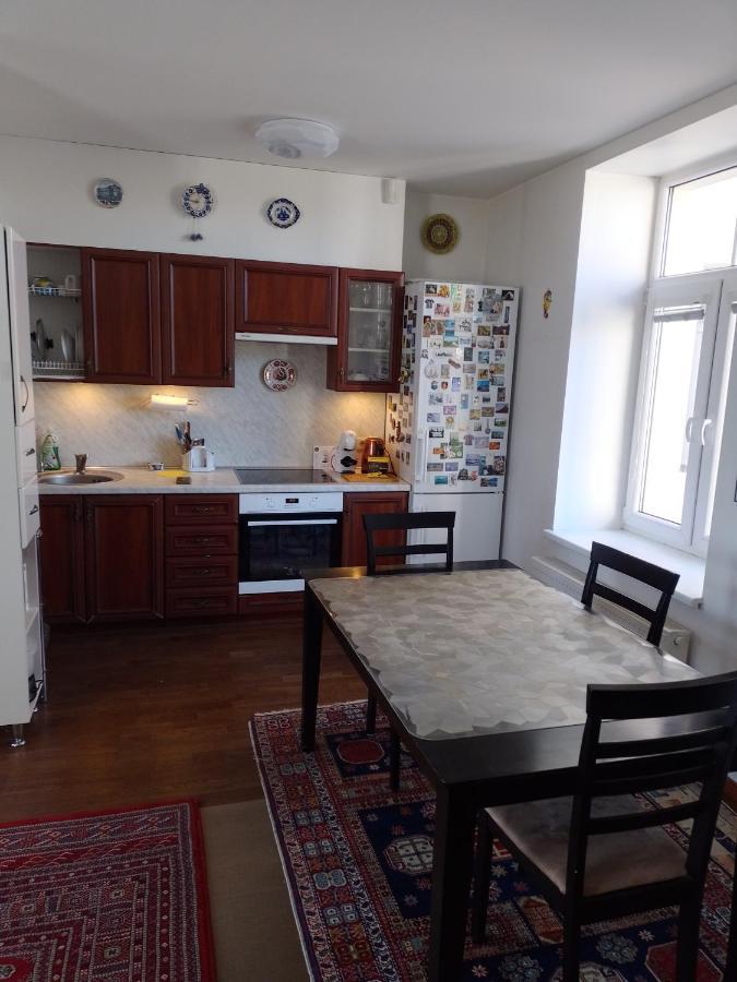Premium Class Apartment, Free Parking, Maximum 5 Guests, 2 Bedrooms, 3 Beds リガ エクステリア 写真